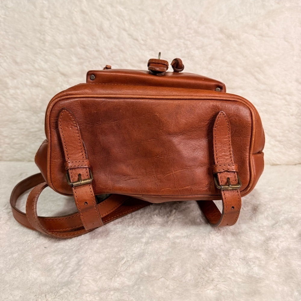 Vintage Italian Leather Backpack Tan - Picture 6 of 13